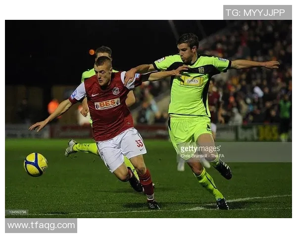 澳大利亚足球明星Richard的辉煌历程与职业生涯回顾