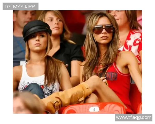 足球明星的猫咪背后的故事与它们的明星生活揭秘 足球明星的猫咪背后的故事与它们的明星生活揭秘