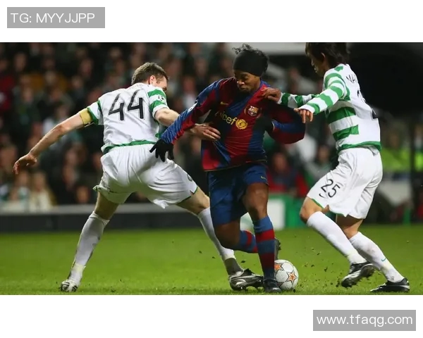 揭秘42号球衣背后的足球明星是谁及其传奇职业生涯 揭秘42号球衣背后的足球明星是谁及其传奇职业生涯