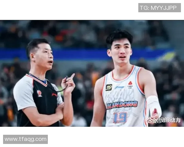 新疆队与江苏队CBA精彩对决视频回顾分析全场亮点与精彩瞬间尽在其中 新疆队与江苏队CBA精彩对决视频回顾分析全场亮点与精彩瞬间尽在其中